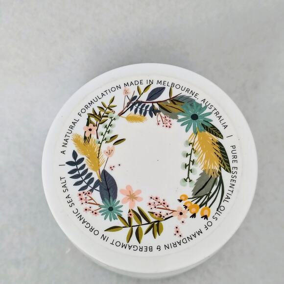 Empire Australia Salty Body Scrub Mandarin Bergamot Essential Oil 17.6 oz NEW - Picture 4 of 4